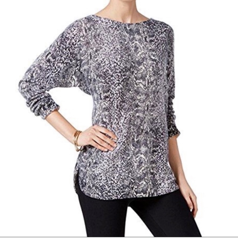 Snake Print 100% Cashmere Lightweight Sweater  Charter Club Boat Neck-Small